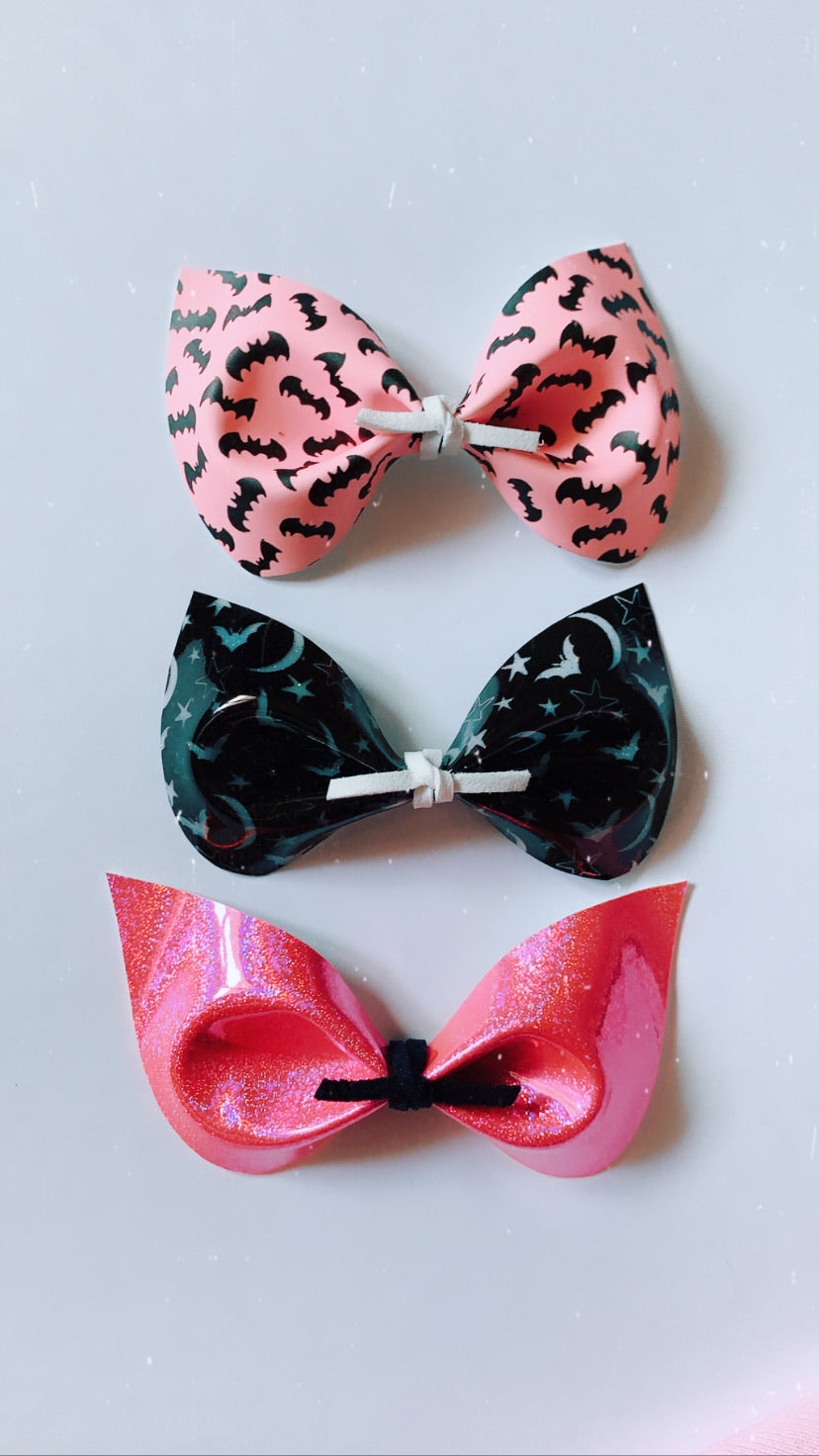 Cat ear bows