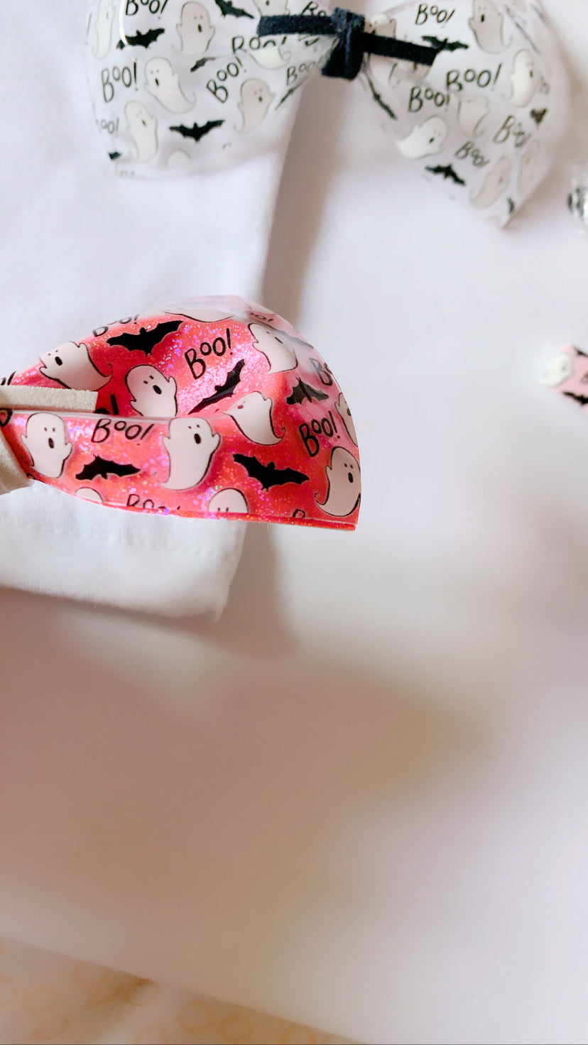 Pink ghosts bows